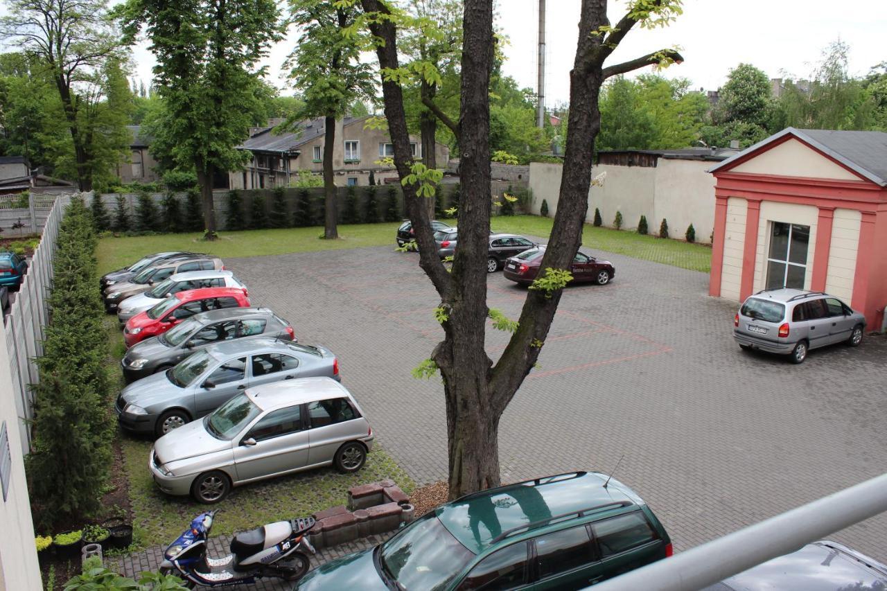 Aviator Hotel Restauracja & Spa Pabianice Exterior photo